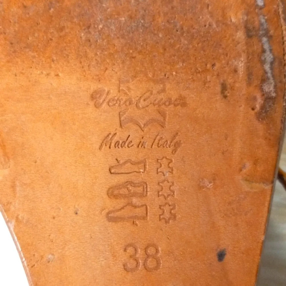 Beautiful Custom Handmade Italian LeatherSandals w Croc Leather Straps Sz 36/US6 - Picture 8 of 9